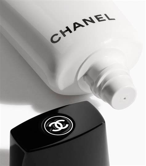 best chanel primer.